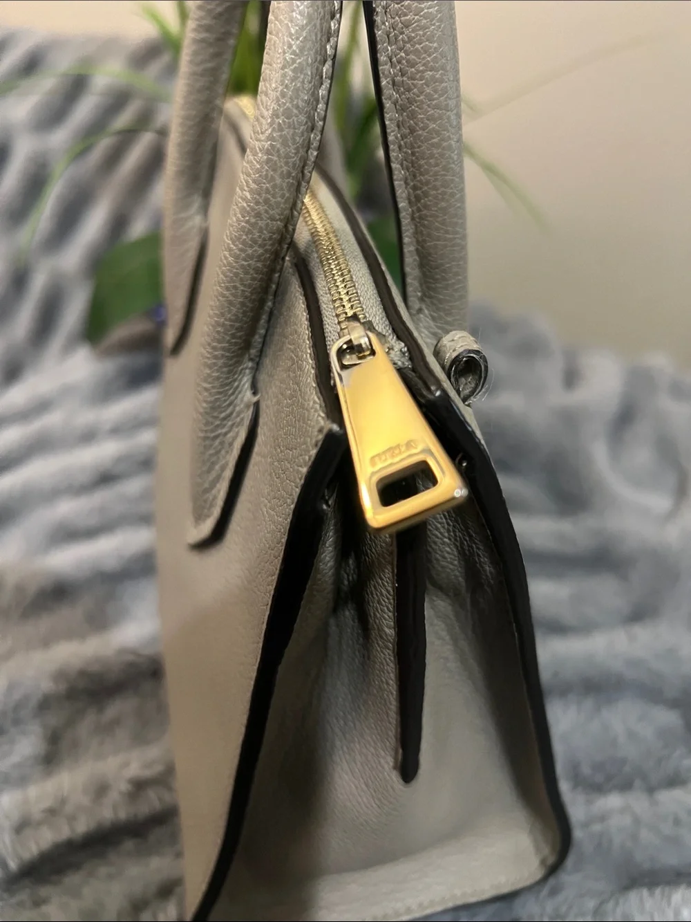 Furla Pin S Light Gray Leather Top-Handle Satchel retail $385 NWOT - Picture 5 of 9